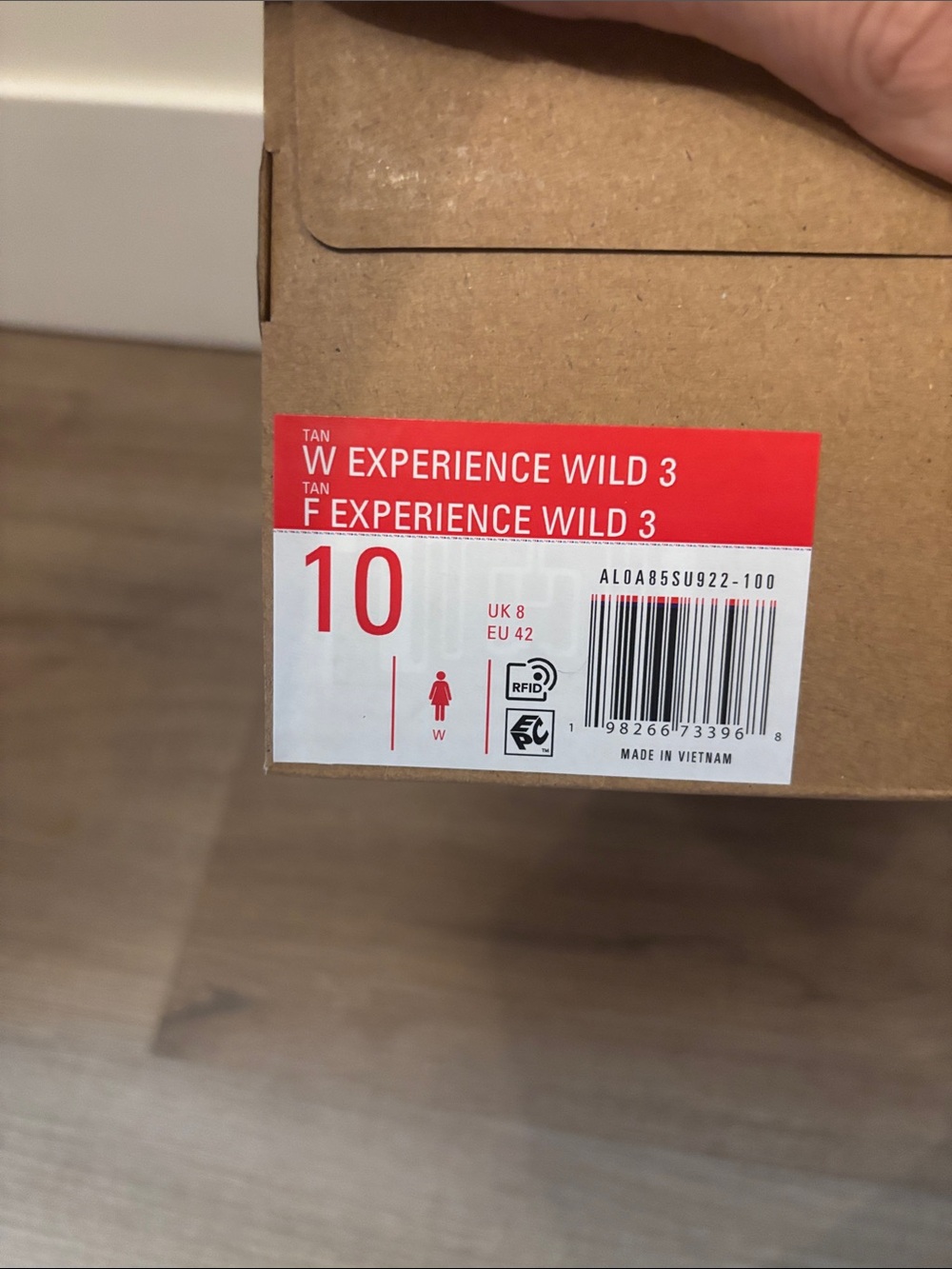 Altra Women's Experience Wild 3 tan size 10 new with box - Picture 3 of 7